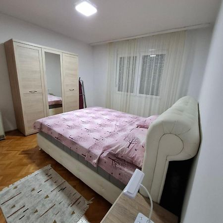 Apartment Vuk بودغوريتْسا المظهر الخارجي الصورة